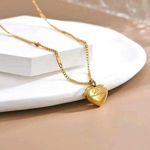 Woman Gold Stainless Steel Engraved Heart Charm Love 17.7"Chain Necklace